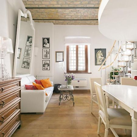 شقة Leopardo 28 - Loft In Trastevere روما المظهر الخارجي الصورة